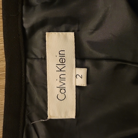 Calvin Klein Power Skirt - Picture 2 of 2